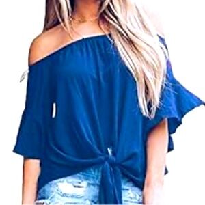 Off the shoulder top by USUASID